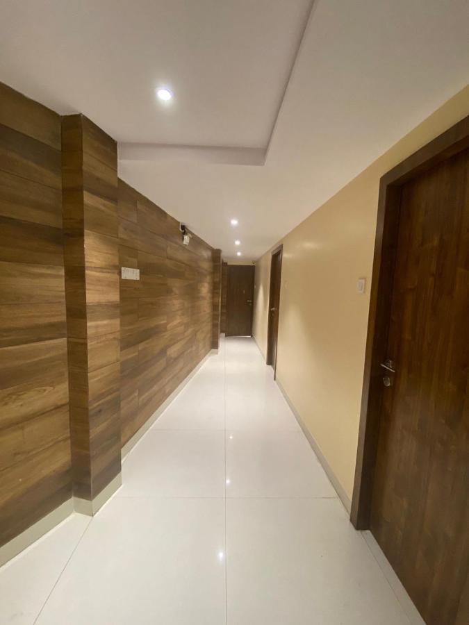 Garden Creek Residency - Near To Mumbai International Airport Hotel Ngoại thất bức ảnh