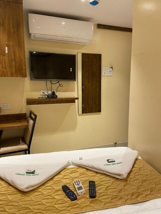 Garden Creek Residency - Near To Mumbai International Airport Hotel Ngoại thất bức ảnh