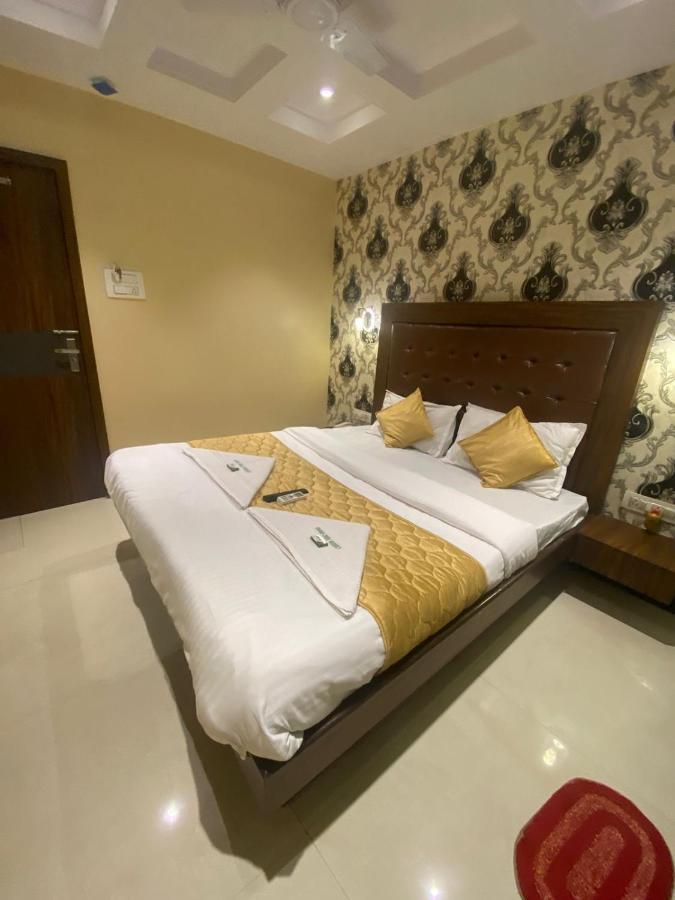 Garden Creek Residency - Near To Mumbai International Airport Hotel Ngoại thất bức ảnh