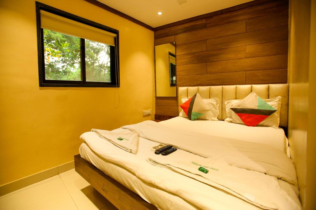 Garden Creek Residency - Near To Mumbai International Airport Hotel Ngoại thất bức ảnh